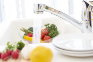 キッチン蛇口から異音！原因と対処法は？