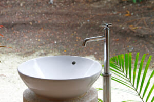 庭の水道をリフォームを考えるなら知っておこう！　庭の水道リフォームの種類や費用相場について