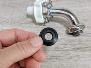 水道 パッ キン 交換 自分で